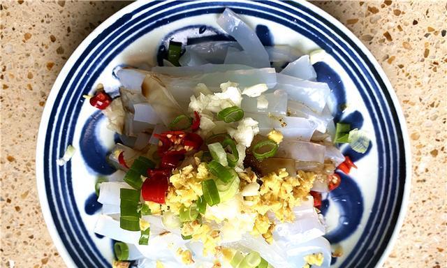 《料理次元凉粉》技能属性详解（凉粉技能的多样性及适用性分析）